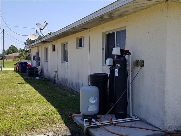 2nd image of 4505/4507 24th St SW
