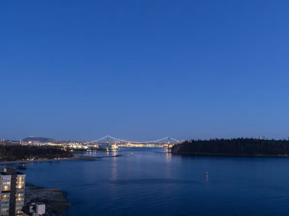 1972 Bellevue Ave #1801, West Vancouver, BC V7V 1B5