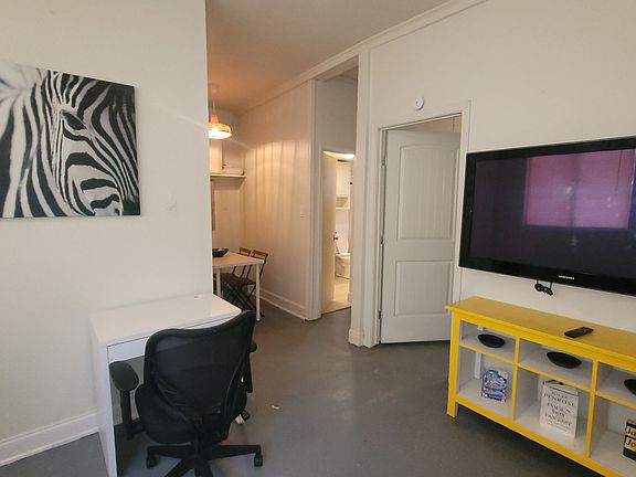 4th image of 128 Saint Francis Ave #3