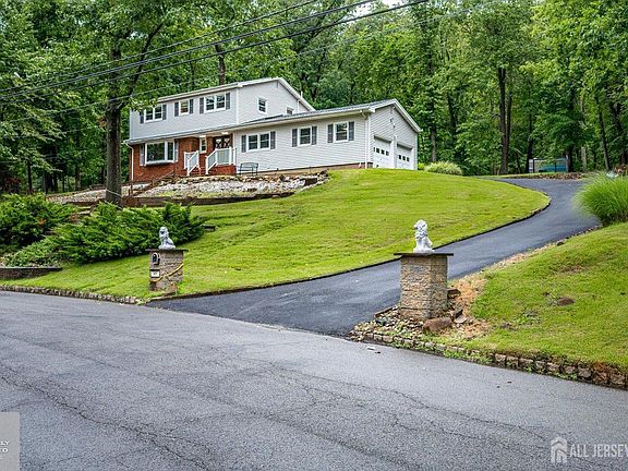 2nd image of 40 Longview Dr