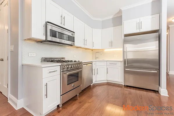 Sold by Modern Spaces | media 11