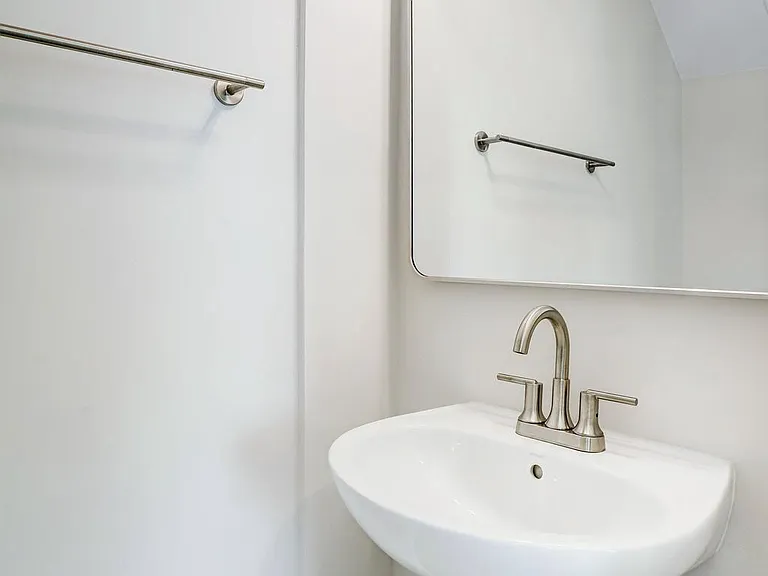45181 Drowes Ter — Photo 15