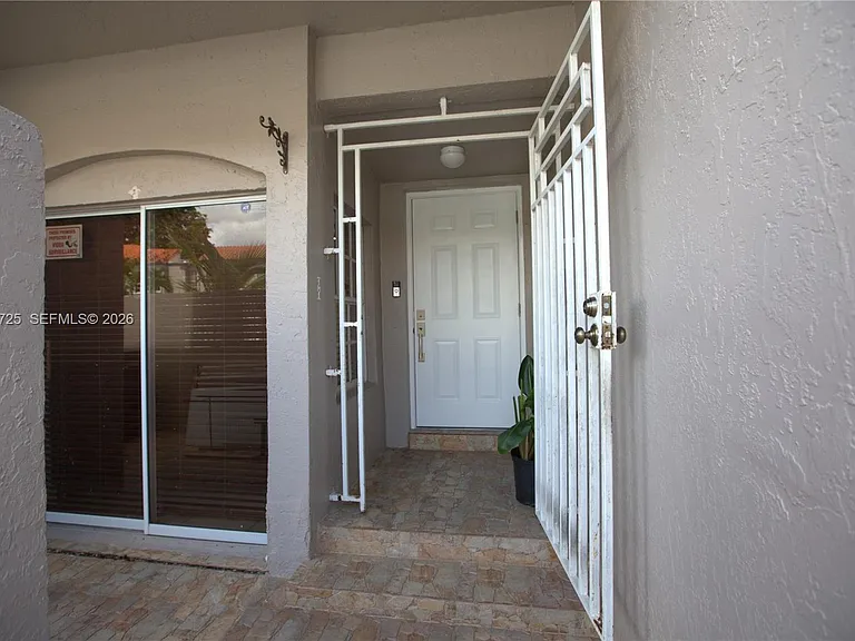 6475 SW 129th Ave — Photo 5
