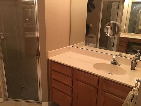 5th image of 12448 Lake Jovita Blvd