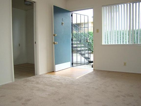 3rd image of 580 S 11th St APT 6
