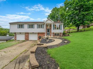 10 Calhoun Rd, Elizabeth, PA 15037