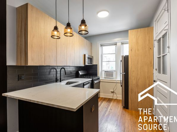 4011A N Lowell Ave APT 3W