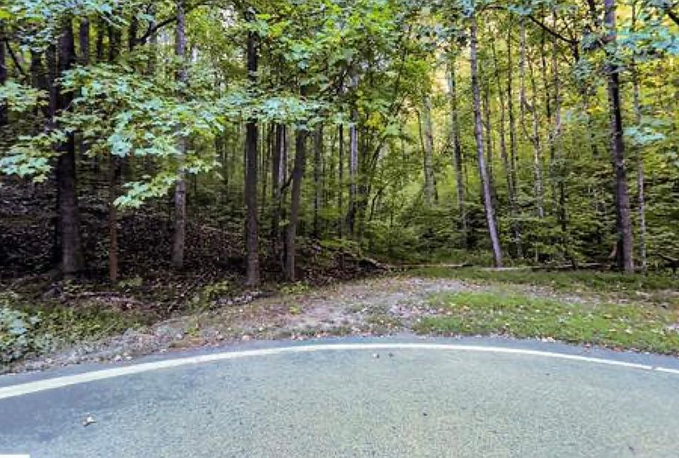 2nd image of 23 Granite Knob Way