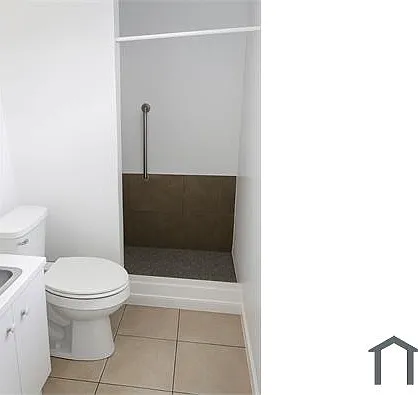 2 bed, $1,380 — Photo 4
