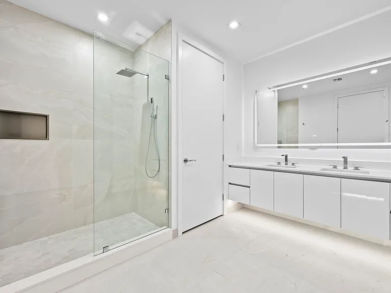 220 Lake Shore Dr #1607 — Photo 13