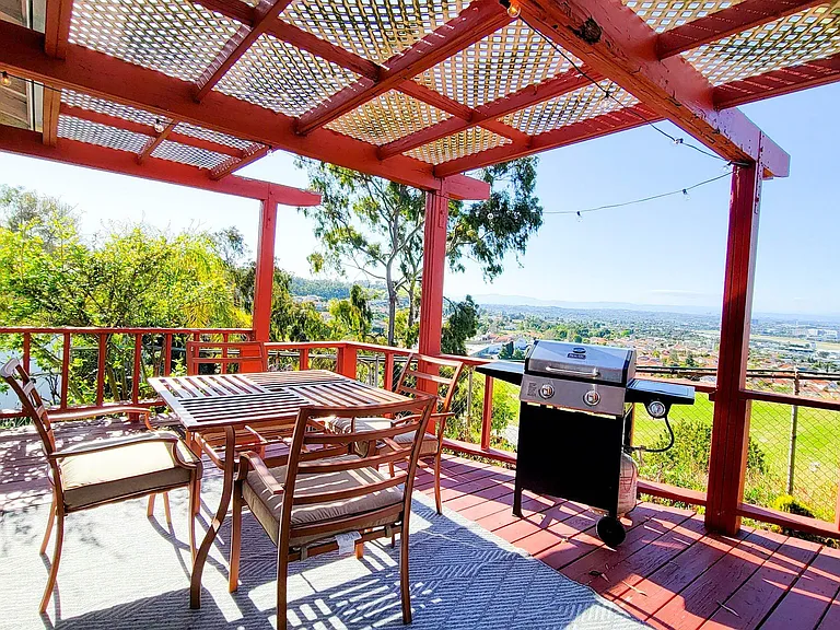 2737 Portobello Dr — Photo 16