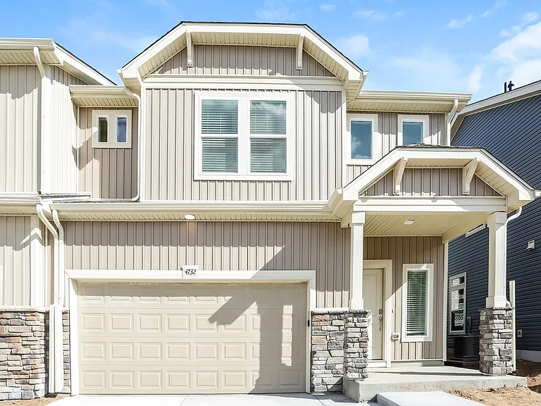 4732 N Tower Dr — Photo 1