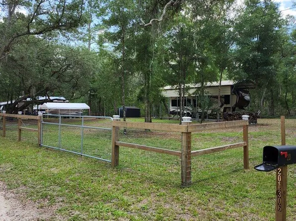 20 SE 306th Ave, Old Town, FL 32680