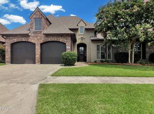 200 Copper Ridge Dr, Youngsville, LA 70592