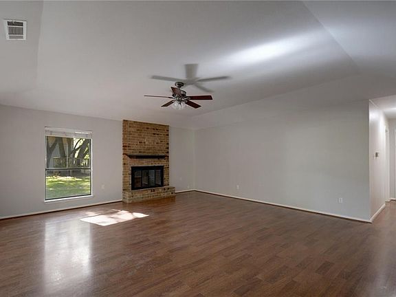 4th image of 10307 Slaughter Creek Dr