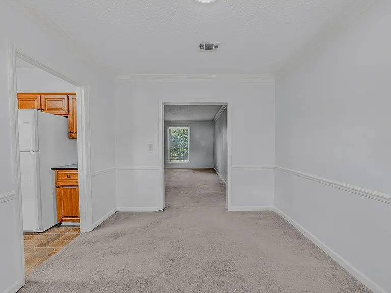207 Harwell Ave — Photo 13