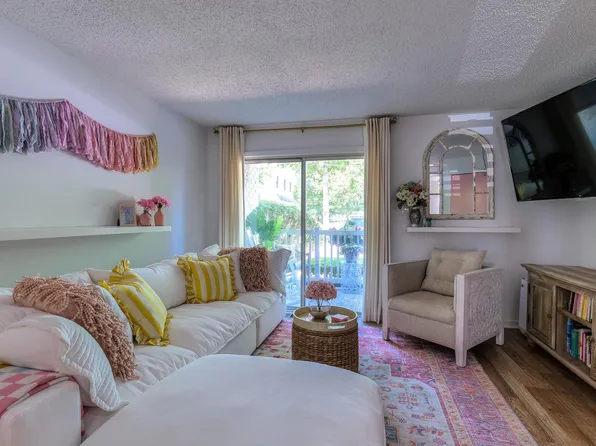 532 Sunrise Ave APT B, Somers Pt, NJ 08244