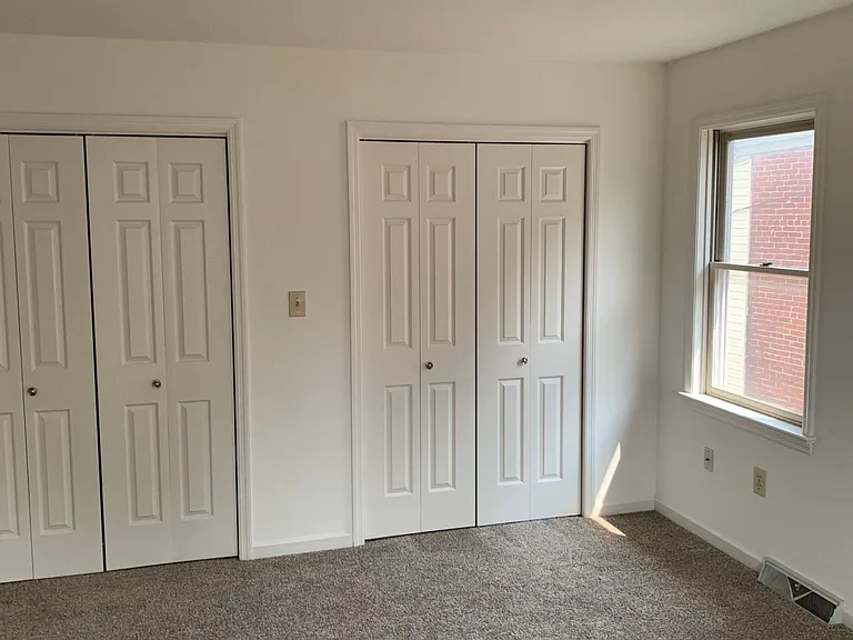 116 N Cedar St #116 — Photo 9