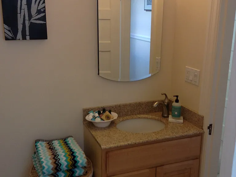 1123 Kansas St — Photo 5