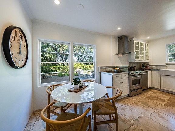 5th image of 1546 Ronne Drive