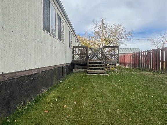 4th image of 4814 E 59th St