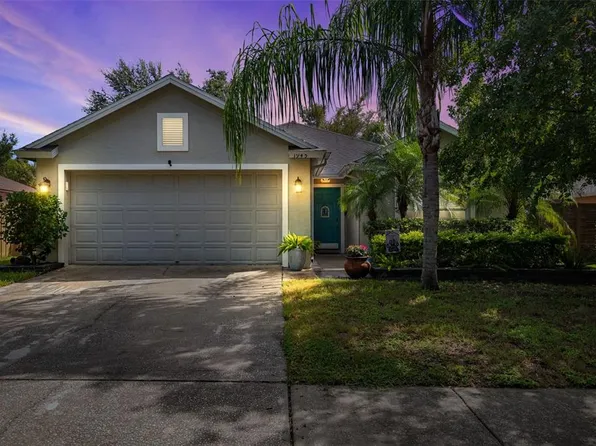 1945 WOODCUT DRIVE, LUTZ, FL 33559