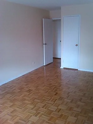 Rented by Akam Sales and Brokerage | media 1