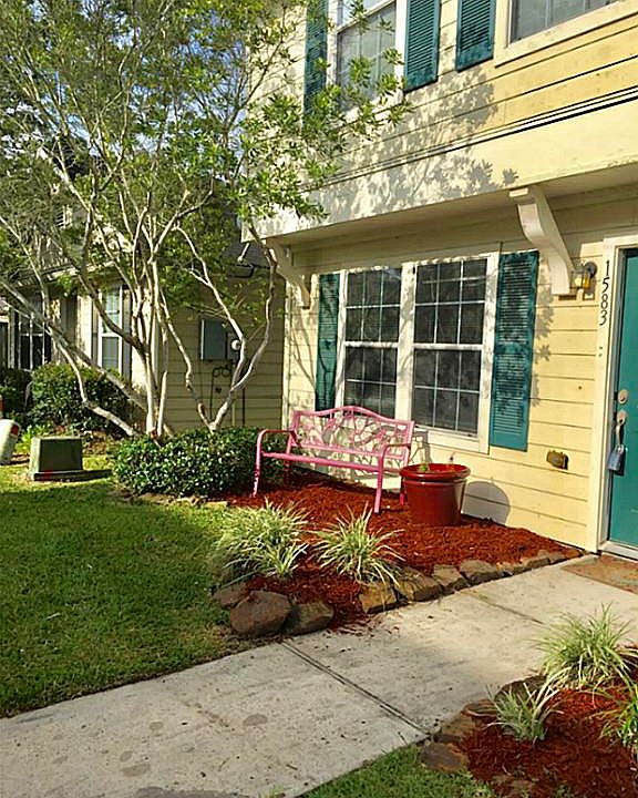 1st image of 1583 Nichole Woods Dr