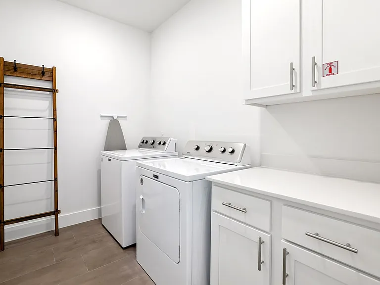 Washer/Dryer