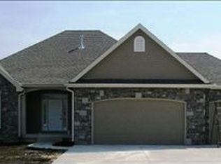 7448 SW Imperial Ct, Topeka, KS 66610