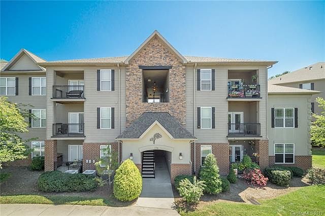 1st image of 176 Brickton Village Cir #205