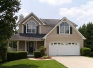 2010 Emerald Dr, Loganville, GA 30052