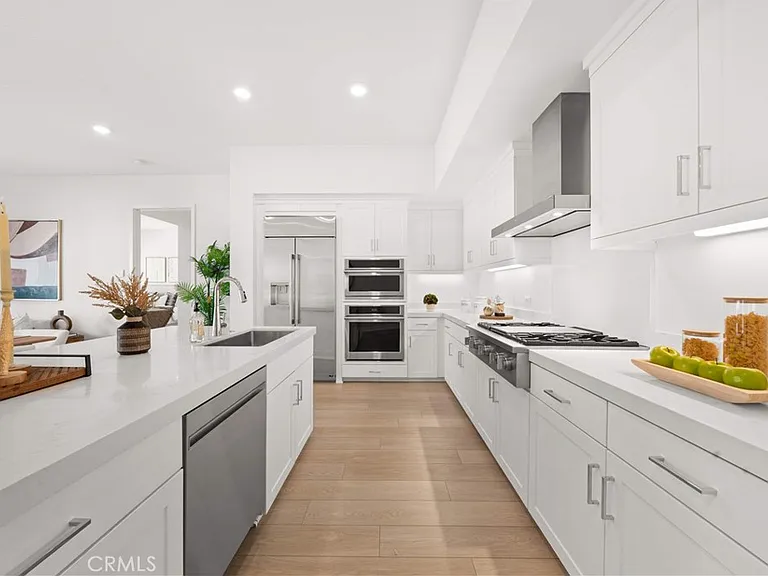 2510 Rivington — Photo 14