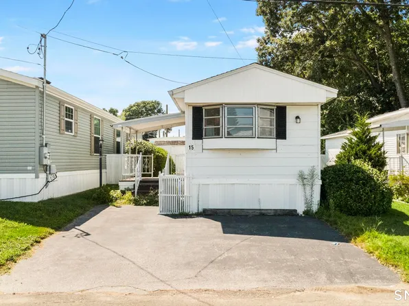 15 Broadway North, Westbrook, CT 06498