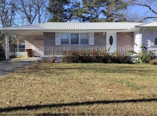 201 Crestline Dr SW, Hartselle, AL 35640