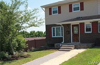 2nd image of 3002 Eisenhower Dr