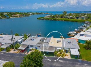 13 Seaside Ct, Holmes Beach, FL 34217