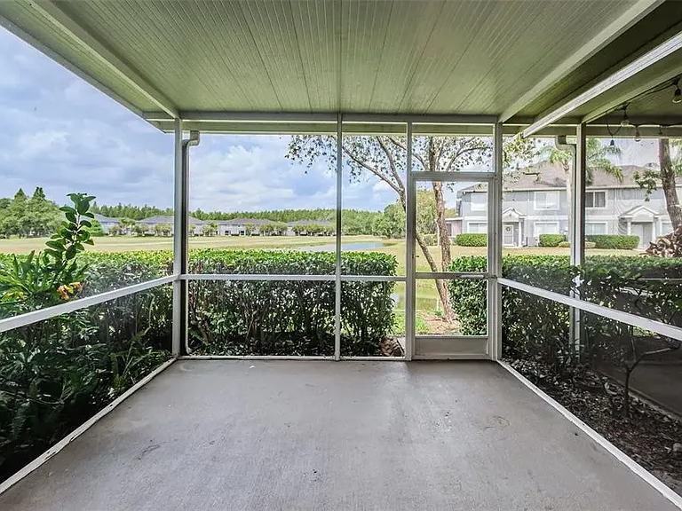 18126 Paradise Point Dr — Photo 16