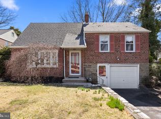 211 Rolling Hill Rd, Elkins Park, PA 19027