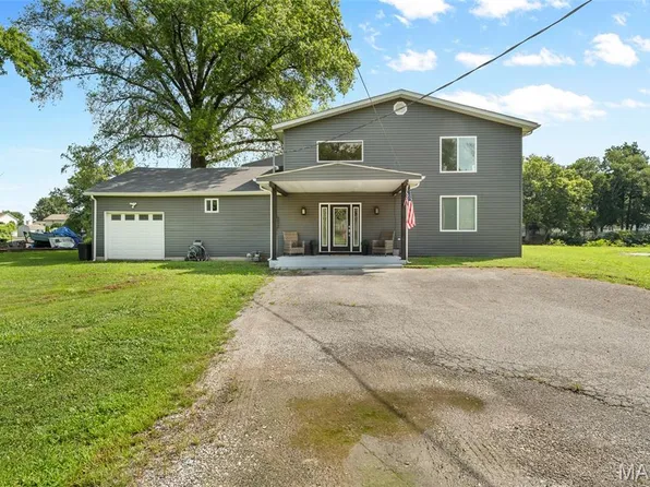 4630 Lake Dr, Granite City, IL 62040