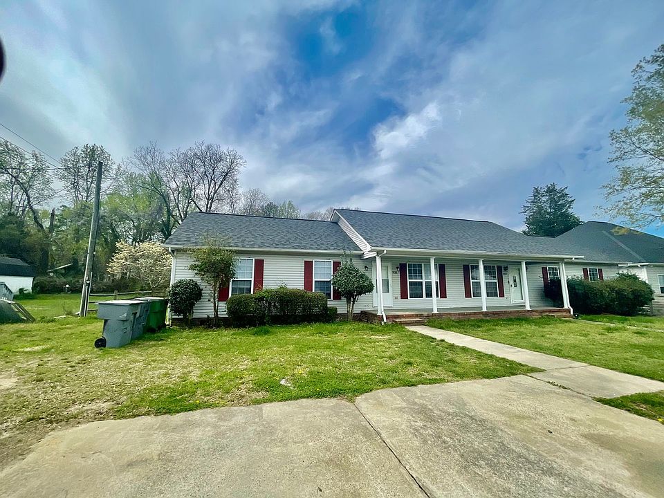 1st image of 935 Tom Sadler Rd #A