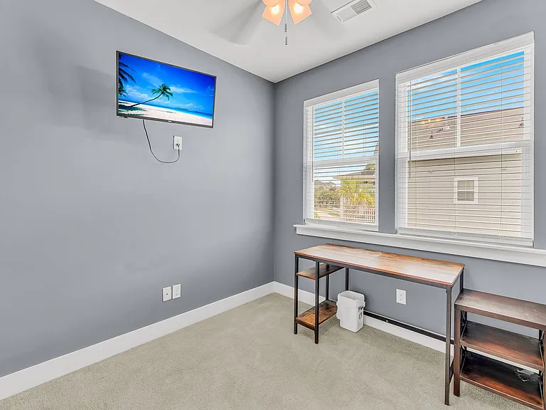 1658 Indy Dr — Photo 35