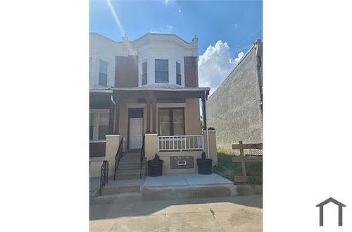 3844 N 13th St Photo 1