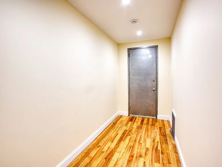 180 Willow St #1 — Photo 20