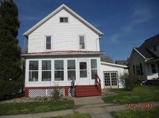 113 S Main St, Willard, OH 44890
