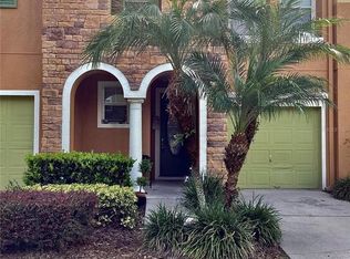 518 Lake Eagle Ln, Sanford, FL 32773