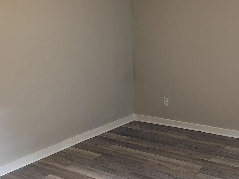 2457 Brevard Dr — Photo 23