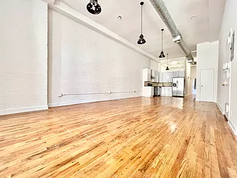 111 Reade Street #1A in Tribeca, Manhattan | StreetEasy