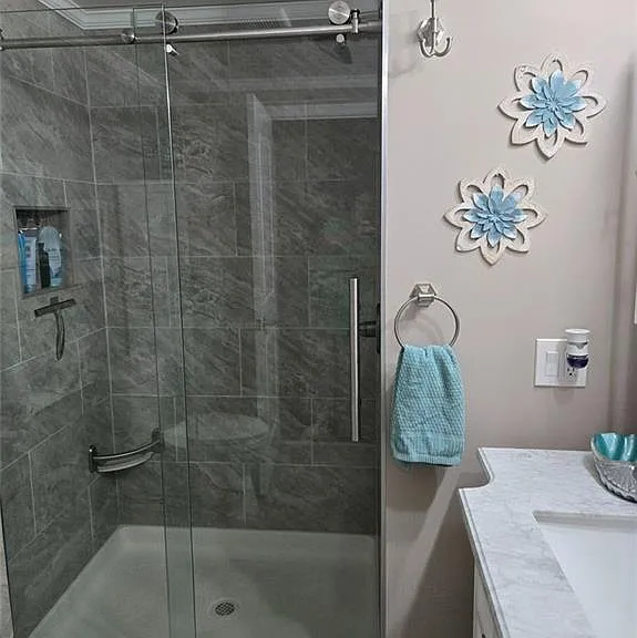 114 Elise Dr — Photo 25