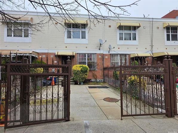 425 Snediker Ave, Brooklyn, NY 11207